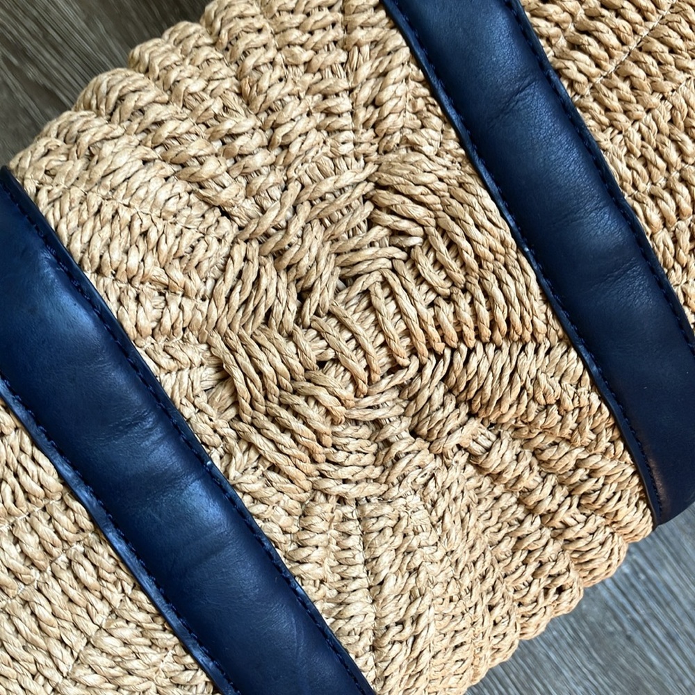 J.Crew - Picture 3 of 15